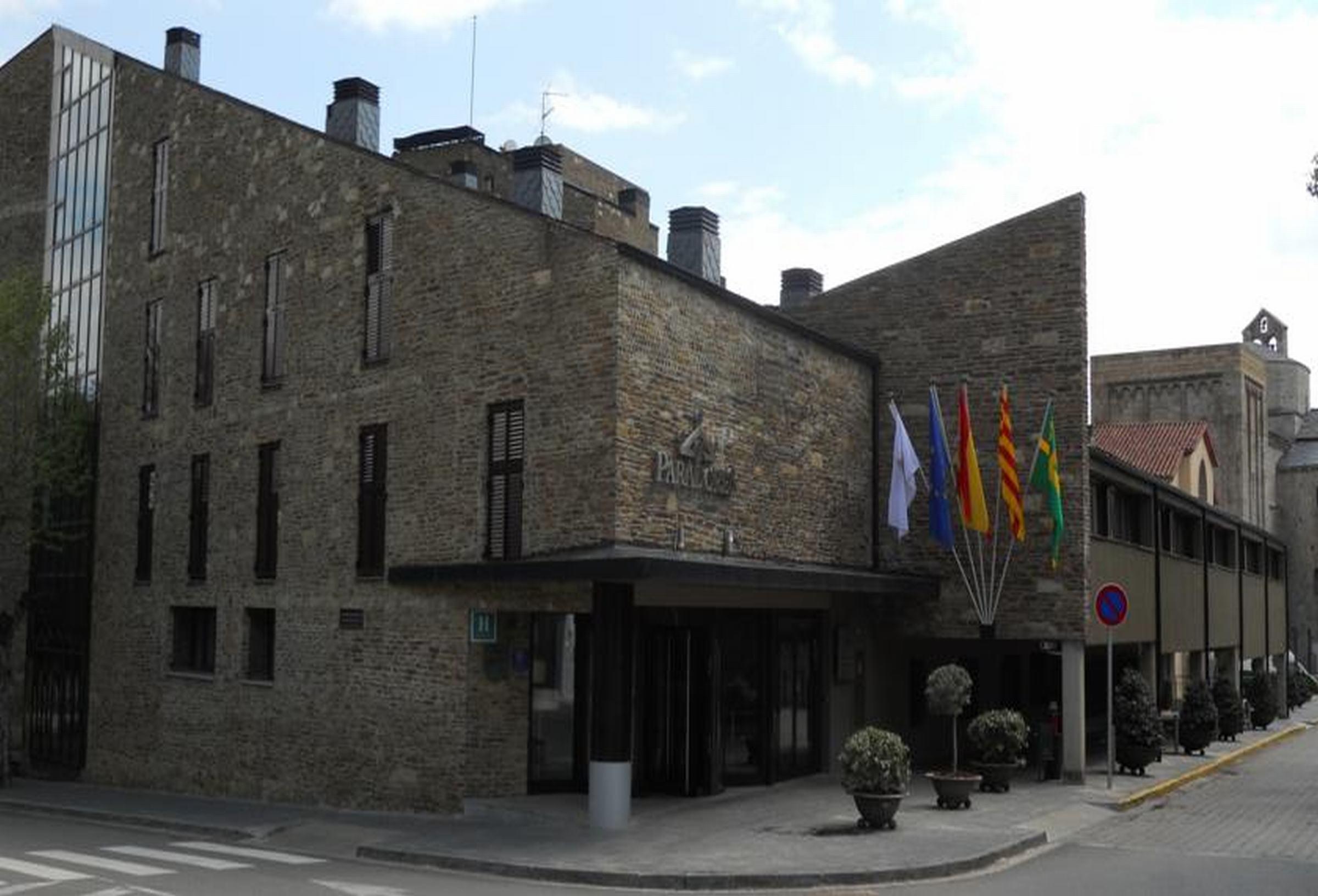 Parador De La Seu D'Urgell Bagian luar foto