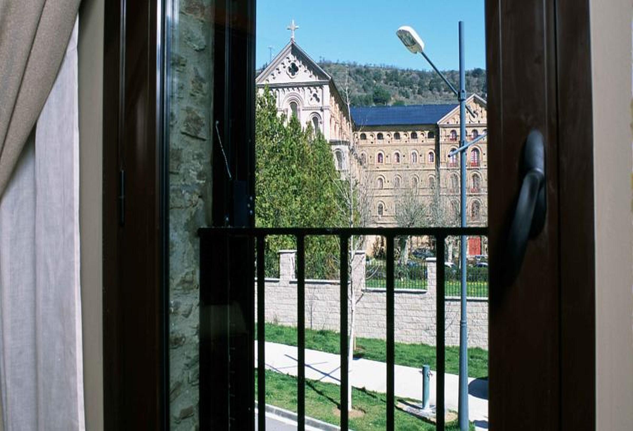 Parador De La Seu D'Urgell Bagian luar foto